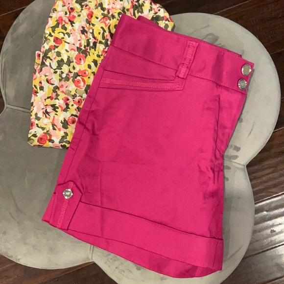 WHBM Pink Shorts 4 - Picture 1 of 5